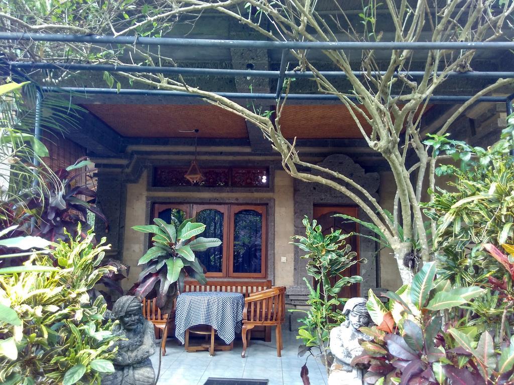 Budi Guest House Ubud Bagian luar foto