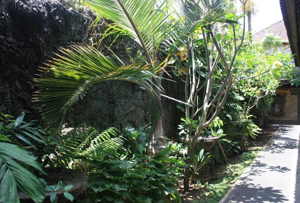 Budi Guest House Ubud Bagian luar foto