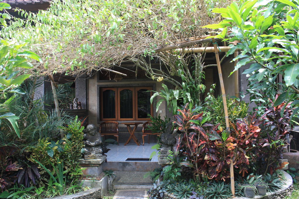 Budi Guest House Ubud Bagian luar foto